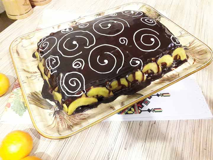 Шоколадно-бисквитный торт