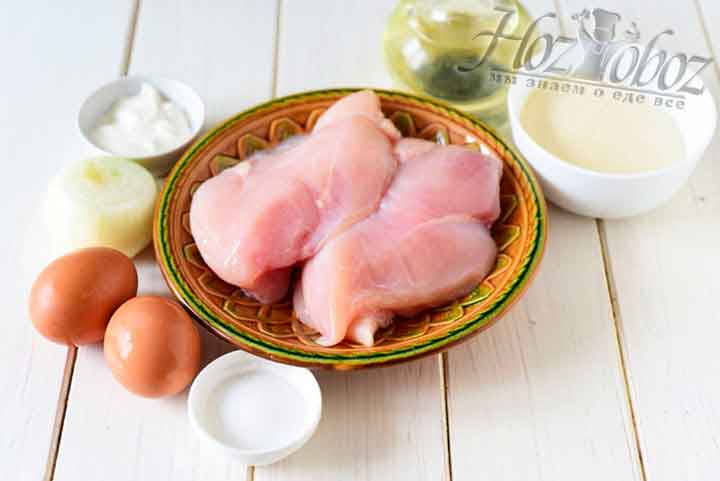 Вариант 2: Быстрый рецепт рубленых куриных котлет с манкой из грудки