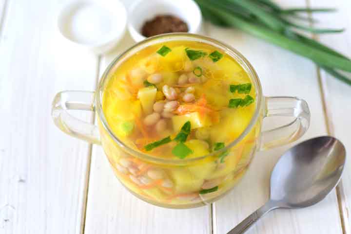 Как сделать суп с консервированной фасолью: ТОП-4 рецепта